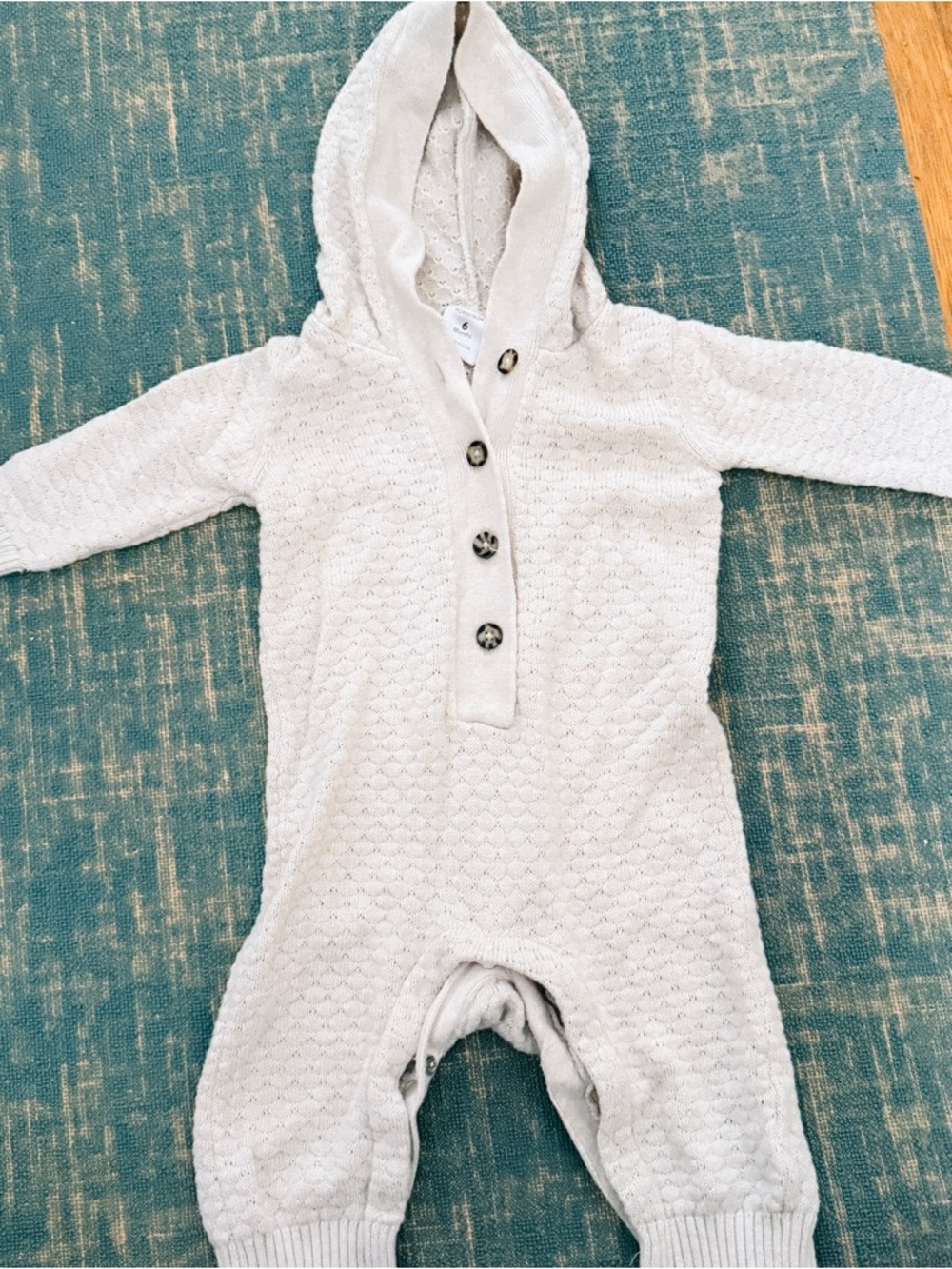 Nordstrom Super Soft Cream Knit Hooded Baby Onesie Unisex 6M